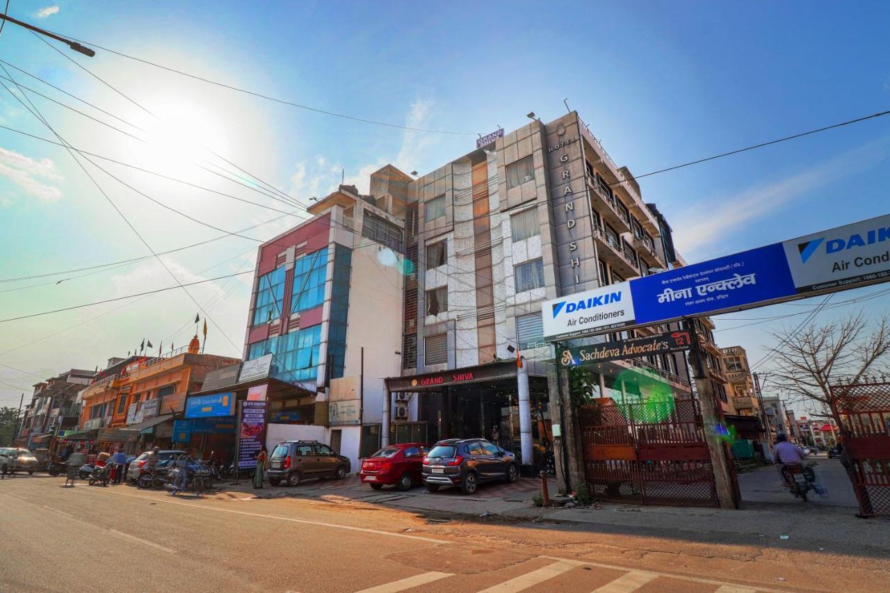 Oaktel Hotel Grand Shiva Near Ganga Ghat Haridwār Exterior photo